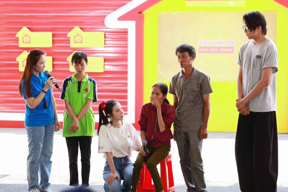 MC Thanh Thảo, ca sĩ LyLy và diễn viên Vĩnh Đam xót xa trước hoàn cảnh gia đình em Kim Ngân