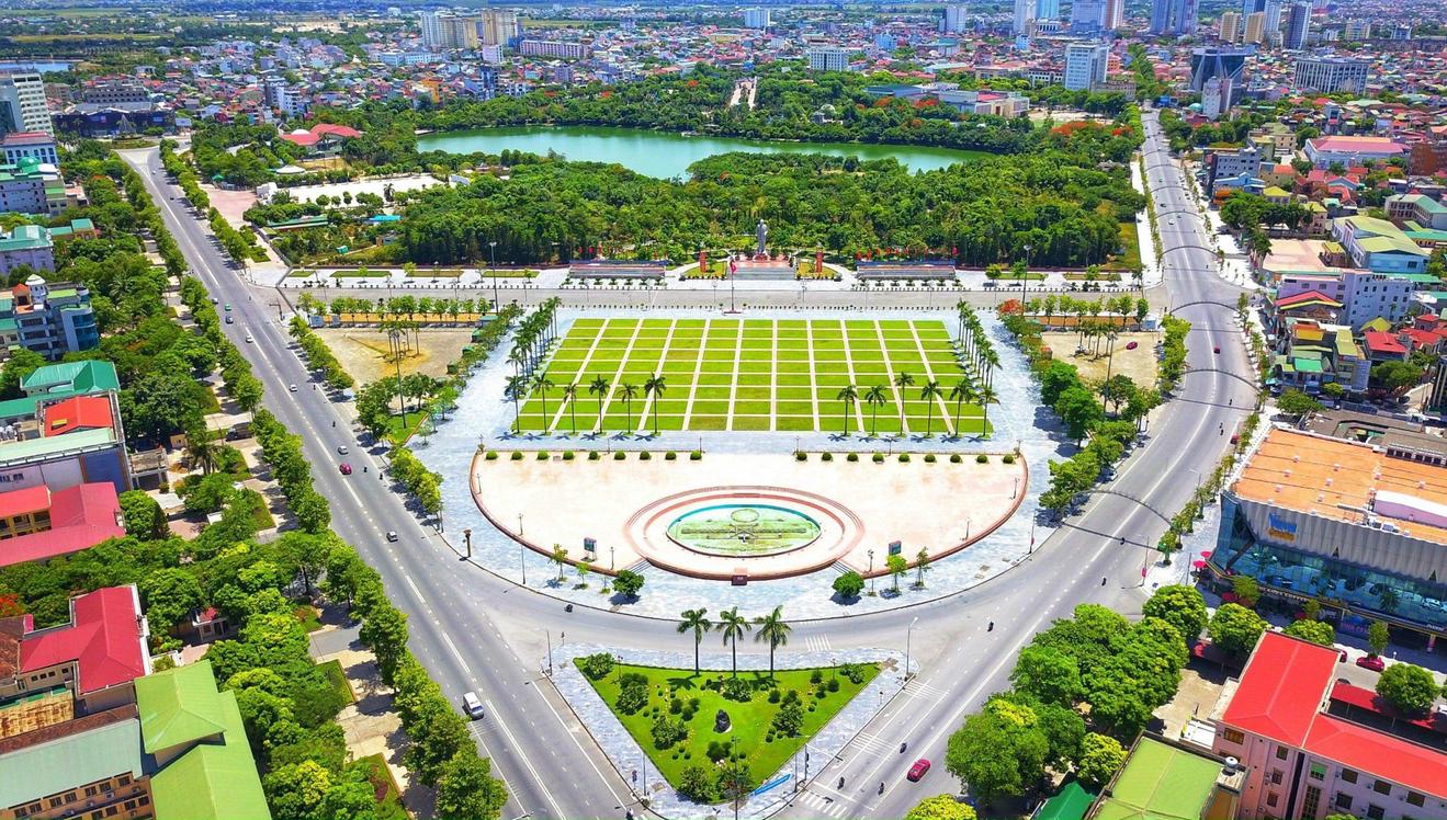 Quảng trường Hồ Chí Minh và Tượng đài Bác Hồ, phường Trường Vinh, tỉnh Nghệ An là địa điểm diễn ra 3 ngày ghi hình. Ảnh: Sở VH & TT Nghệ An
